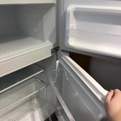 冷蔵庫と電子レンジセットホワイトカラーの画像