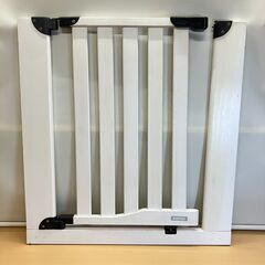 カトージ 木製ベビーゲート（ホワイト）取付サイズ：76～86cm　※開閉レバーのツメが折れていますの画像