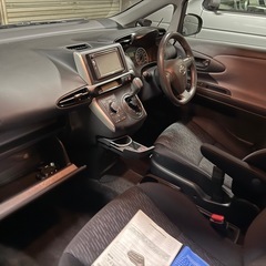 トヨタ　ウィッシュ1.8X 車検長期　ナビ　TVの画像