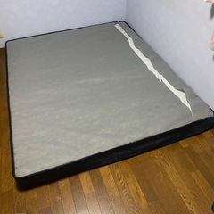 ◆ 【配送可】クイーンサイズマットレス◆の画像