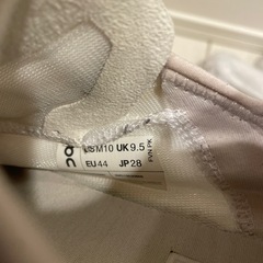 On cloud 5 coast ホワイト スニーカー 28cmの画像