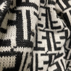 BALENCIAGA ニットパーカーの画像