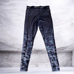 トレーニングパンツ　スポーツ　の画像