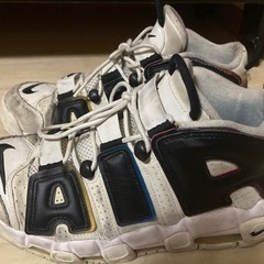 Nike Air More Uptempo ホワイトの画像