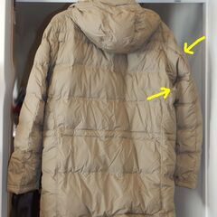 ダウンコート　破れありの画像