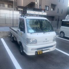 ダイハツ　ハイゼット　トラック　走行距離61000(黒ナンバー営業用)　年式は平成13年式(2001年)の画像