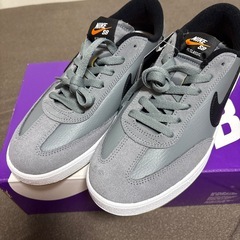 新品　27cm　NIKE SB FC CLASSICの画像