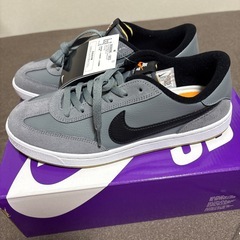 新品　27cm　NIKE SB FC CLASSICの画像