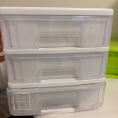 デスク用収納ボックスの画像