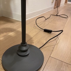 IKEA テーブルランプの画像