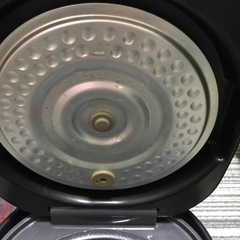 炊飯器の画像