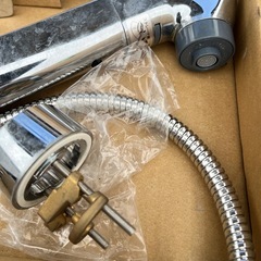 キッチン台所水栓の画像