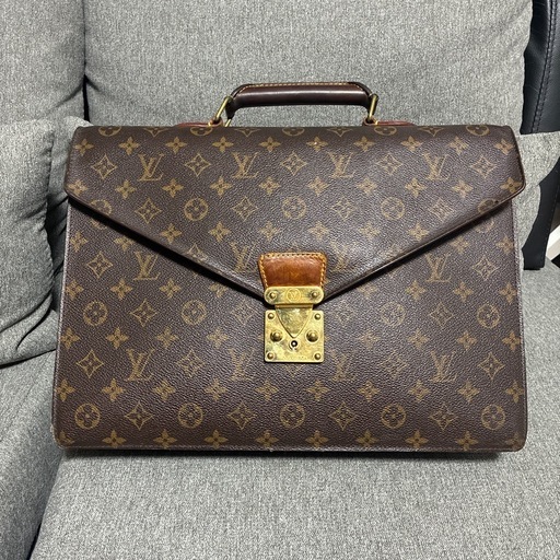 LOUIS VUITTON ルイヴィトン   ビジネスバッグ