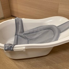 ベビーバス(保護ネット付き)の画像