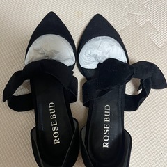 ROSE BUD フラットシューズの画像