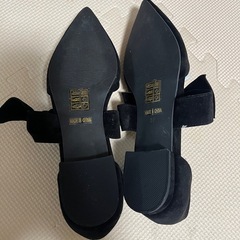 ROSE BUD フラットシューズの画像