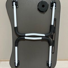 無料でさしあげます 折りたたみミニテーブル カップホルダー、タブレット置き付の画像