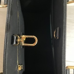 ルイヴィトン　オンザゴーpm 新品未使用　　の画像
