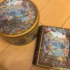 ディズニーシー ファンタジースプリングス お菓子空き缶2個セット