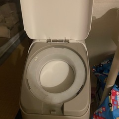 apricaオムツ専用ゴミ箱の画像