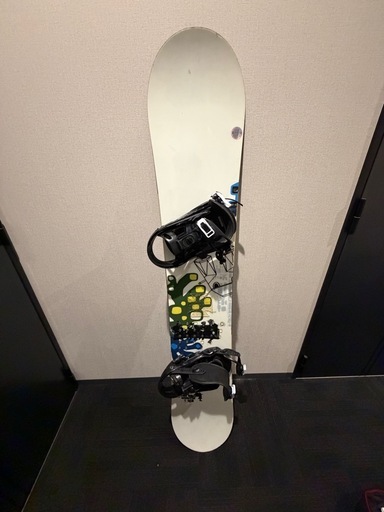 BURTONスノボ板&SALOMONビンディング&収納ケース&メンテナンスグッズ