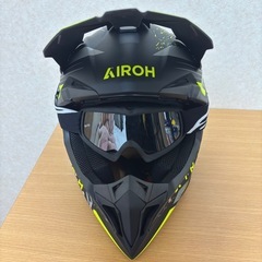 AIROH ヘルメット Mサイズ Alpinestarsゴーグル付きの画像