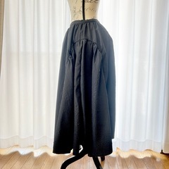 スカート ボリューム ジャガード ブラック XL ボリュームジャガードスカートの画像