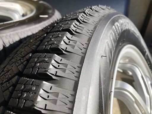 ハスラー等に！165/60R15ブリジストンVRX2 スタッドレス 