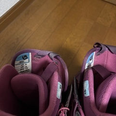 BURTONブーツ23センチの画像