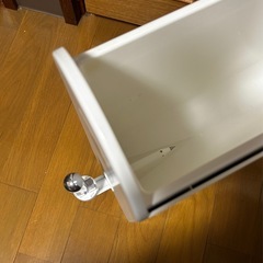 ウォーターディスペンサーの画像