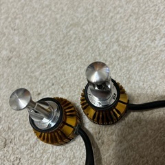 ZEUS フォグランプ球　ホワイトの画像