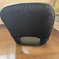 座椅子★ブラウンの画像