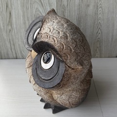 フクロウ 置物 オブジェ 信楽焼 国産品 日本製 陶器製 家具 高品質 縁起物の画像