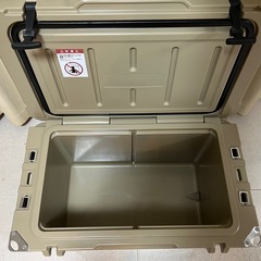 Fieldoor フィールドア ノーザンクーラーボックス 45QT 42.5Lの画像