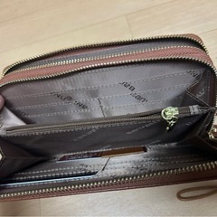 [新品]　長財布の画像