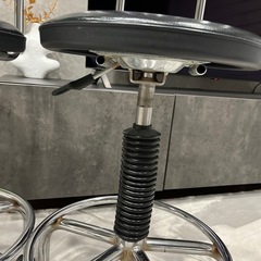 カウンター椅子の画像