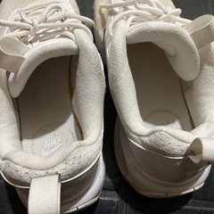 NIKE✨人気形✨AIR MAX✨白スニーカー✨の画像