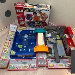 パウパトロール DXパウステーション トミカ ミニカー用おもちゃセットの画像