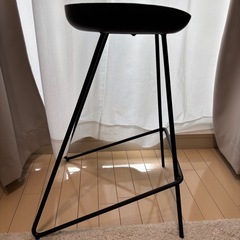 ブラック バースツール／カウンタースツール　細脚デザイン 木製座面
の画像