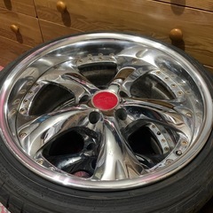 アミスタッド Vファイブ 18インチ 4本 の画像