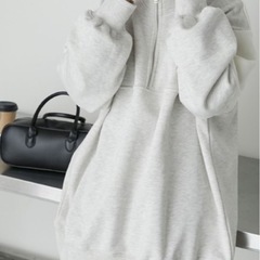 スウェットカットソーの画像