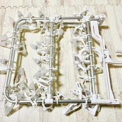 洗濯らくらく】 多機能 簡単取り込みアルミハンガー(ホワイト 52ピンチ ...の画像