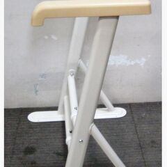 アイリスオーヤマ　トイレ用　手すり　トイレサポート手摺　TRT-64A　補助器具　介護用品　家庭用　置くだけ　512ZSの画像