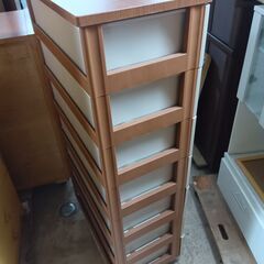 【引取限定/自社配送相談可】7段 スリムチェスト 日本製 プラスチック製 木目天板 収納ケース 整理棚 タンス クローゼットの画像