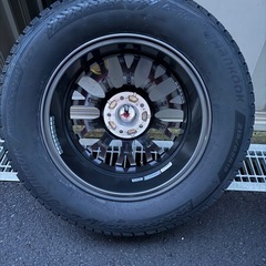 16インチスタッドレスタイヤの画像