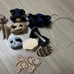 髪飾り　ヘアアクセサリー多数の画像