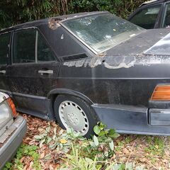 メルセデス―ベンツ190E-16Vコスワースーエンジン及びA/T販売の画像