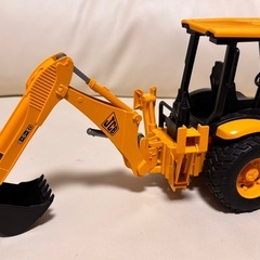 働く車　バックホーローダーの画像