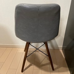 ダイニングチェア　グレー　1脚　椅子　スツールの画像