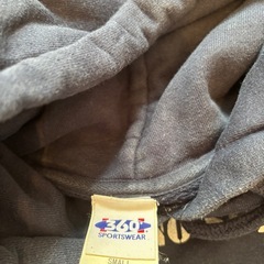 メンズパーカー　Sの画像